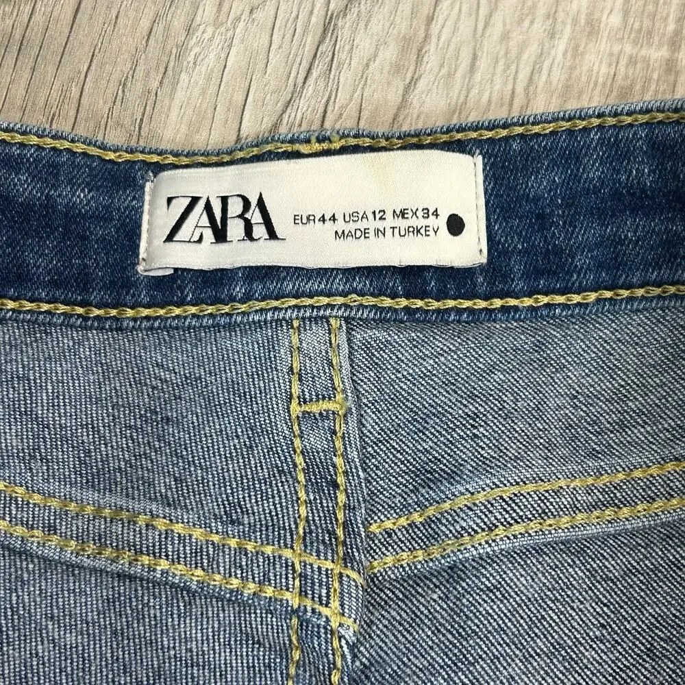 Zara Button Fly WMNS Ripped Hem Jeans US 12 EU 44 High Rise Denim Straight Light - Picture 4 of 5